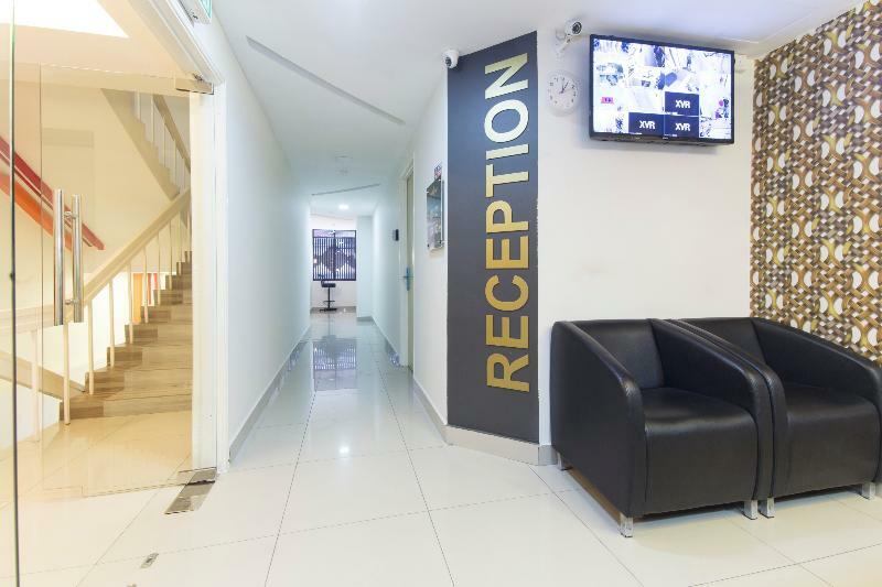 Oyo 552 Hotel Kl Centre Point Куала Лумпур Екстериор снимка